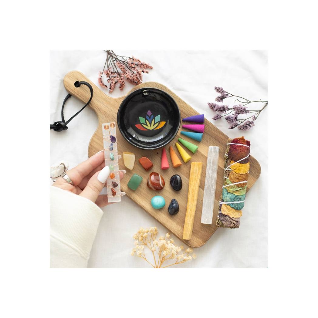 Sacred Chakra Deluxe Healing and Wellness Kit N/A