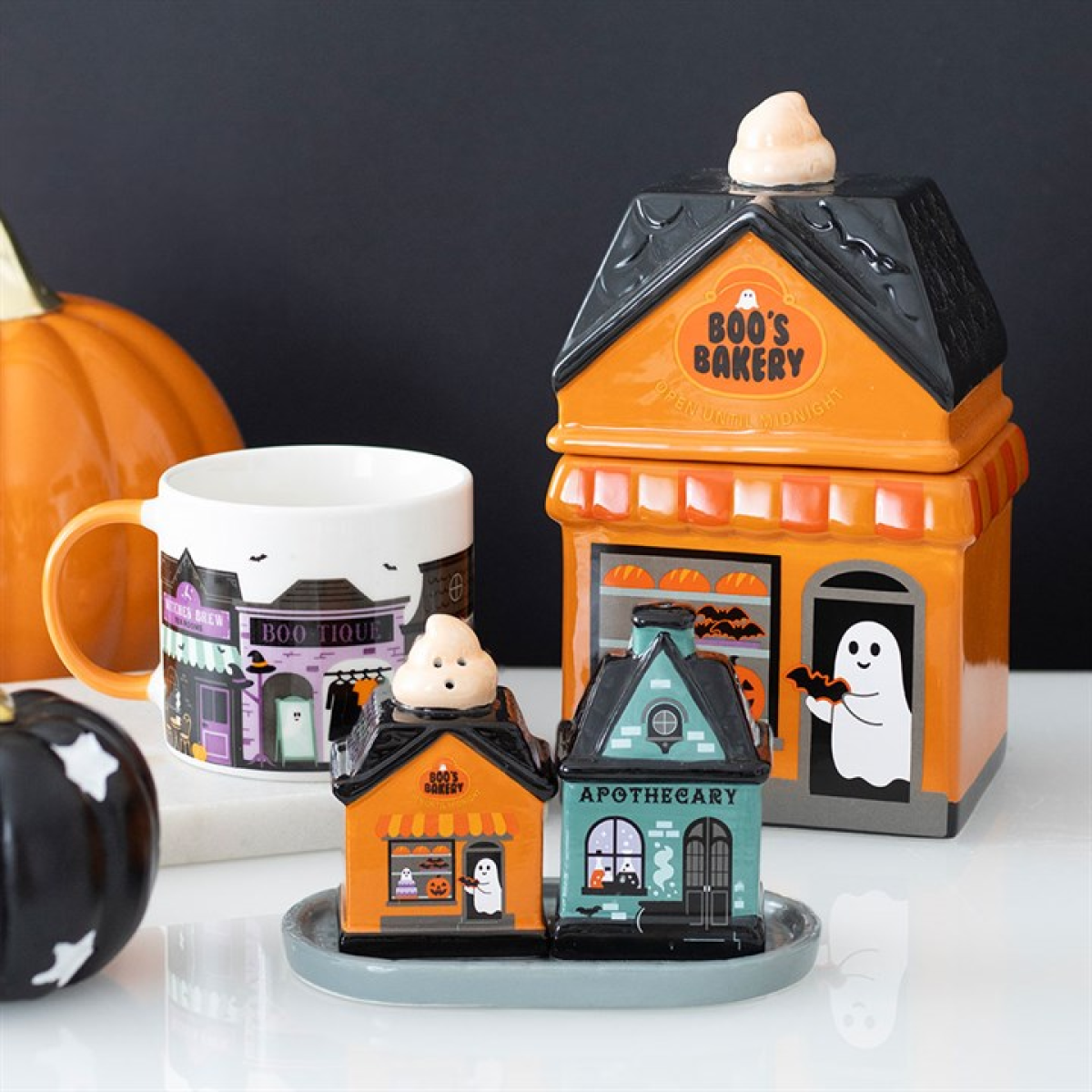 Boo's Bakery Cookie Jar N/A