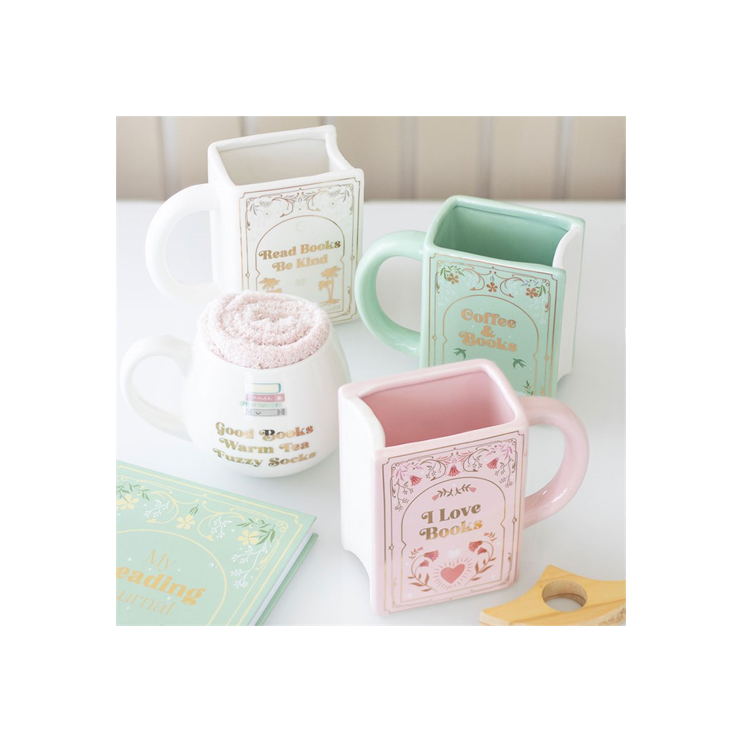 Good Books Mug and Socks Set N/A