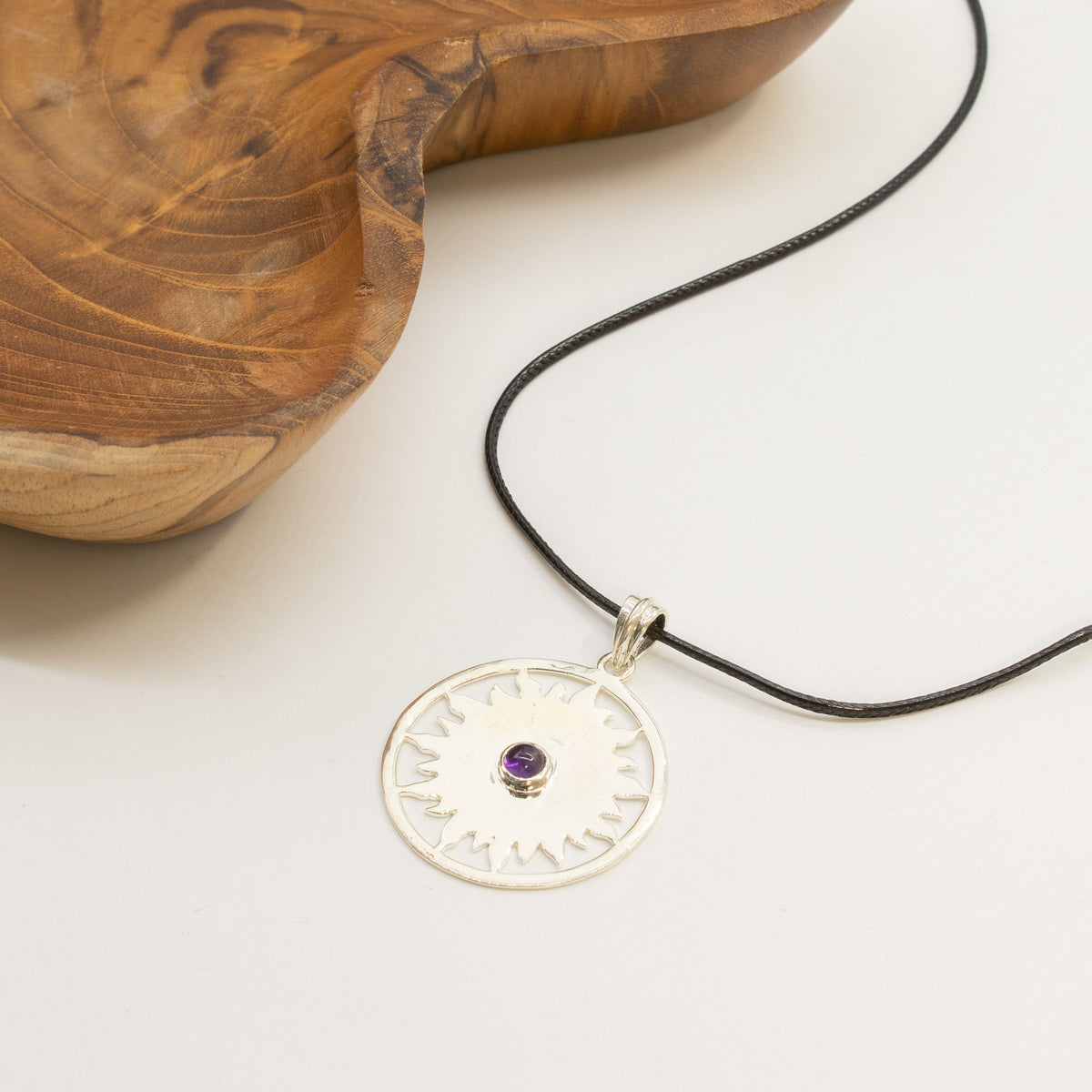 Indian Devotional Pendant - Silver Plated (45cm Cord)- Sun Worship Amethyst AW Dropship UK