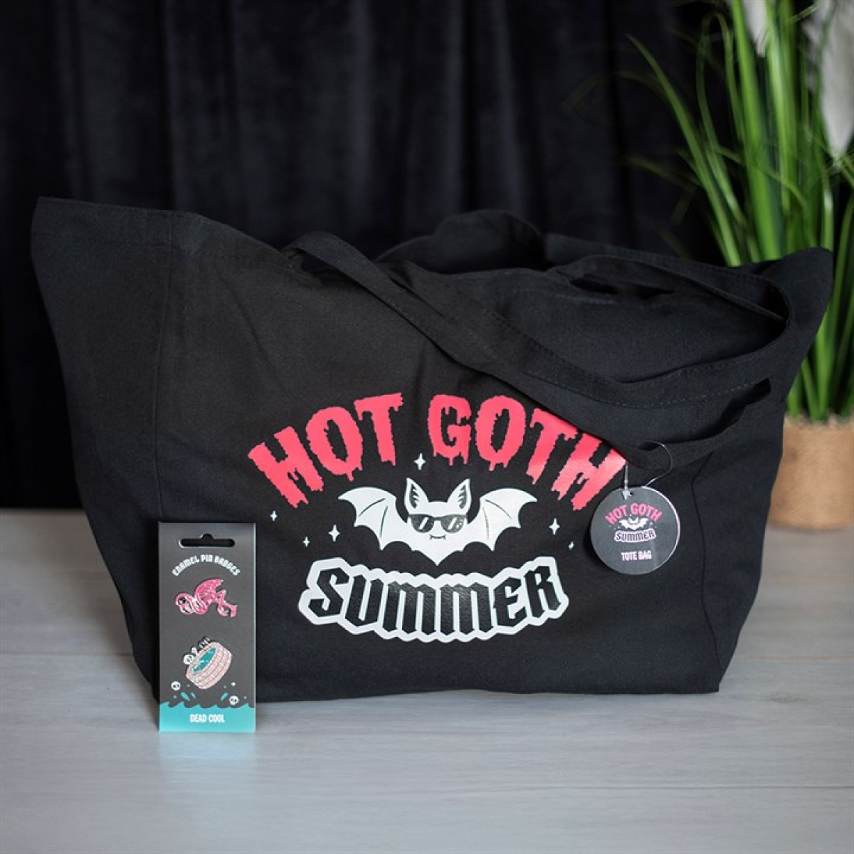 Dead Hot Days Gift Bundle N/A