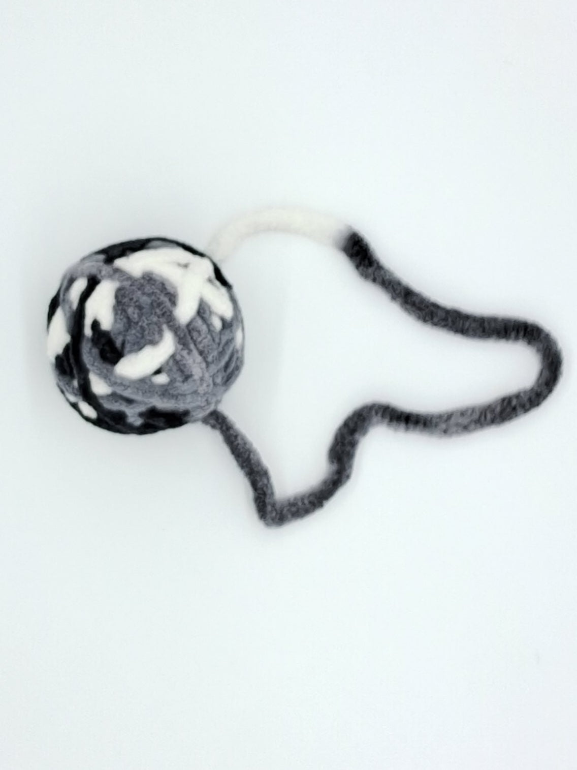 Kitty Cat Yarn Ball (LARGE)