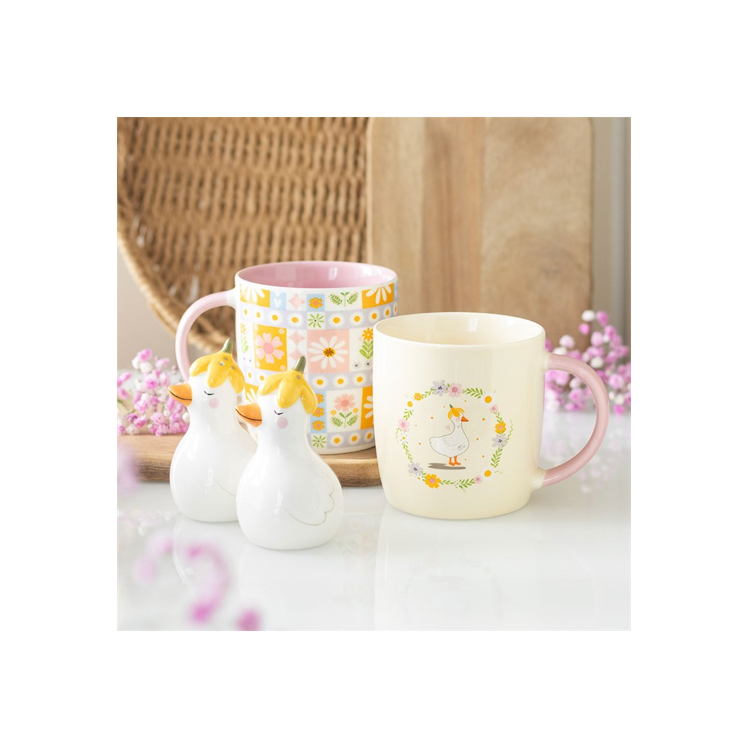 Daisy & Duck Salt and Pepper Shakers N/A