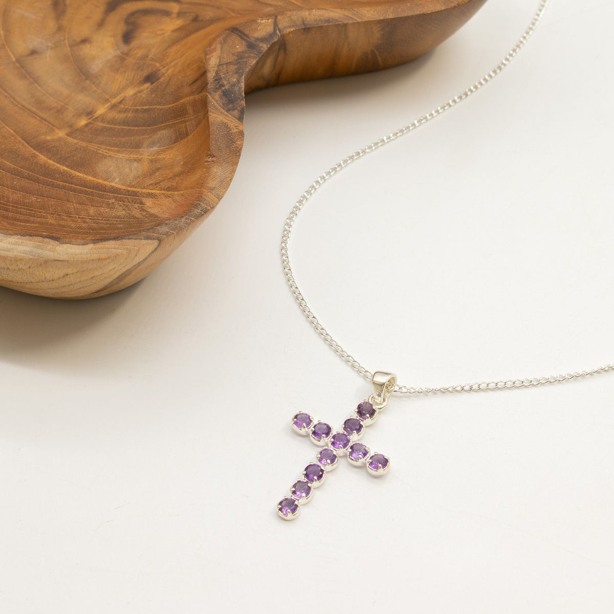 Indian Devotional Pendant - Silver Plated (45cm Chain)- Amethyst Crucifix AW Dropship UK