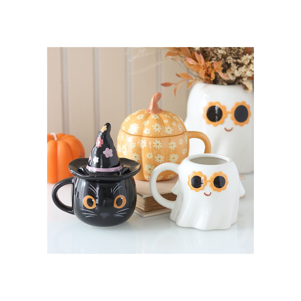 Colourful floral pumpkin mug detail