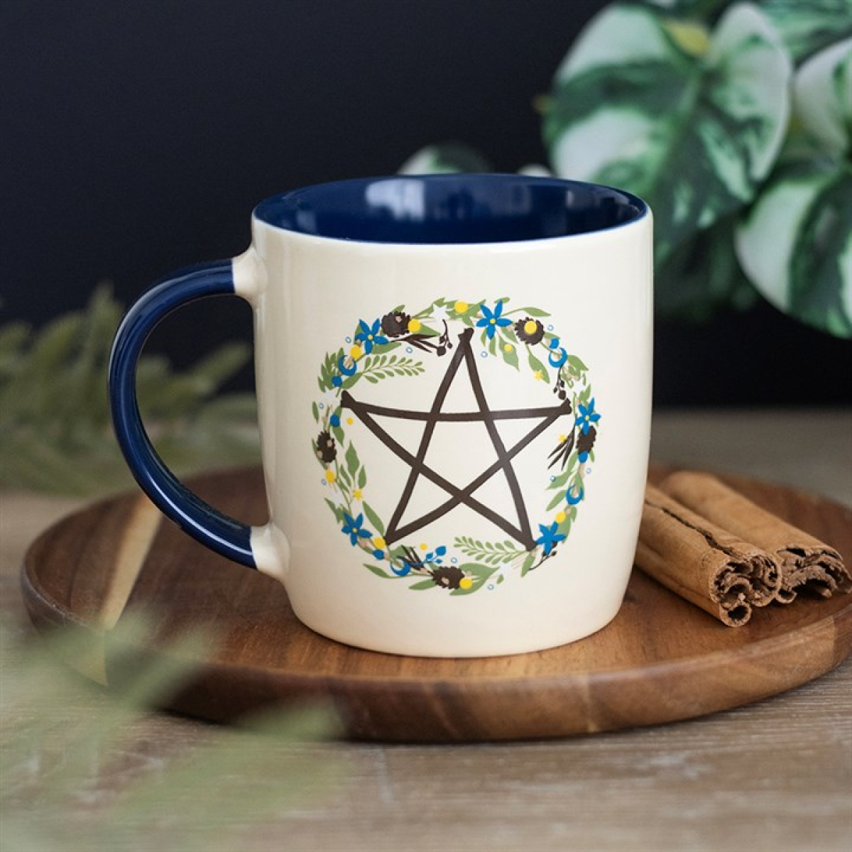 Solstice Wreath Mug N/A