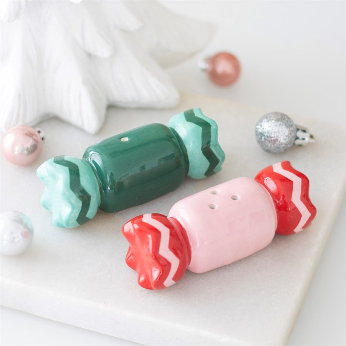 Christmas Sweets Salt and Pepper Shakers N/A